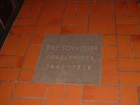 Die Grabplatte von Arp Schnitger in Neuenfelde